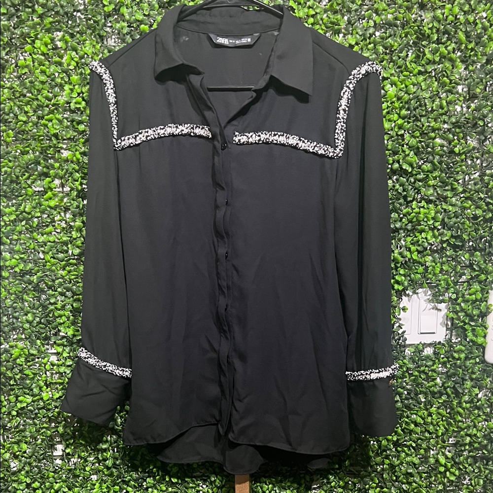 Zara Black Button Down Black Contrast Textured Shirt Embellishments size Small - Picture 2 of 9